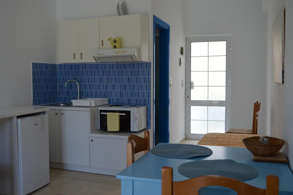 Ikonomakis Apartments Bali  エクステリア 写真